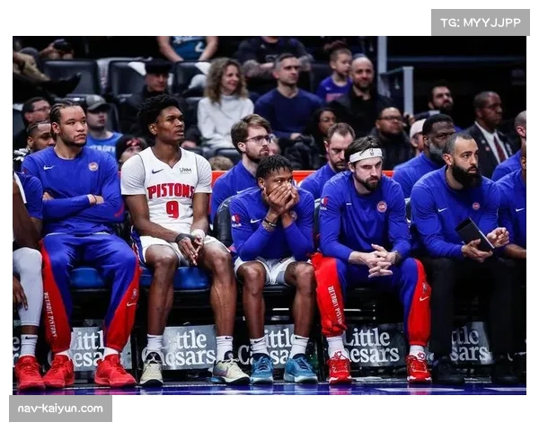 勇士不敌活塞遭遇连败 关键节点替补阵容虽败犹荣